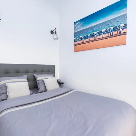 Centre Flat - Modern, Quiet And Brand New