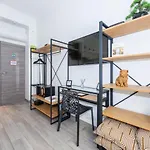 Апартаменты Centre Flat - Modern, Quiet And Brand New Ницца