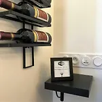 Apartment Centre Flat - Modern, Quiet And Brand New