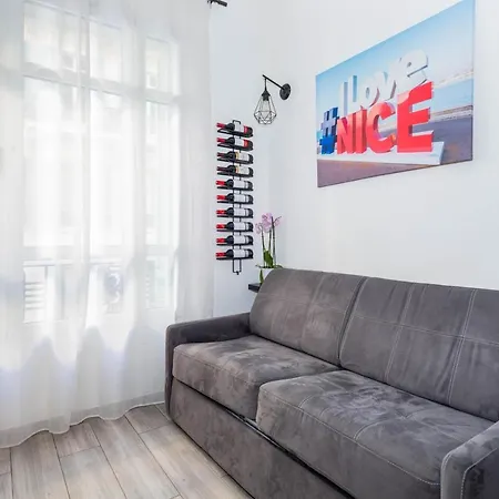 Centre Flat - Modern, Quiet And Brand New Lejlighed