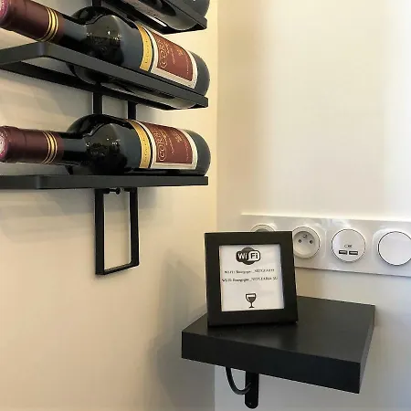 Apartment Centre Flat - Modern, Quiet And Brand New