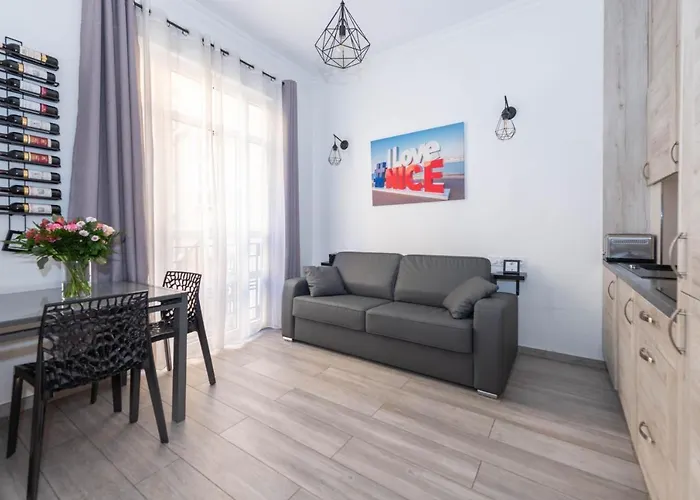 Apartmán Centre Flat - Modern, Quiet And Brand New