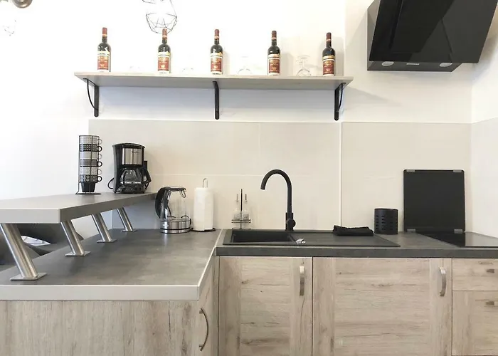 Διαμέρισμα Centre Flat - Modern, Quiet And Brand New Νίκαια